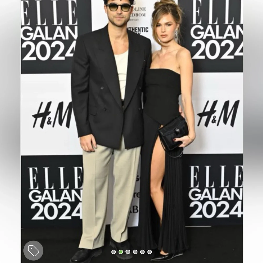 ARAKII Pleated Slit Dress Black Maxi Strapless Bandeau Dress - Picture 4 of 8